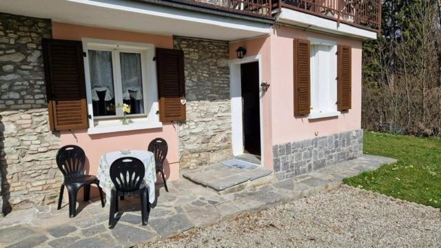 Appartamento Cascina Del Galin Lanzo dʼIntelvi Esterno foto